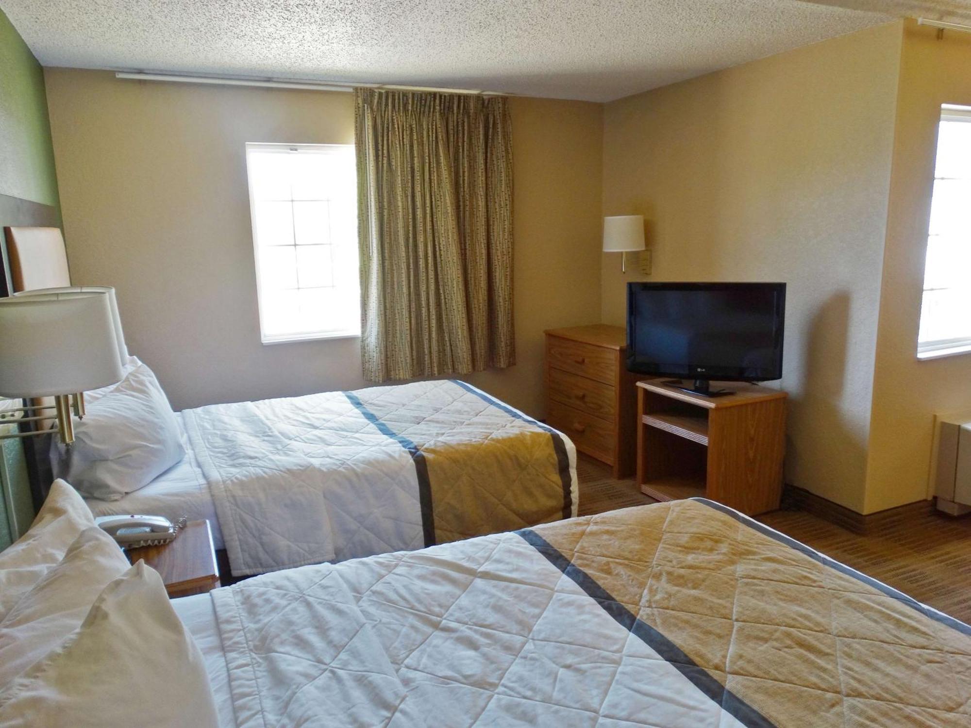 Extended Stay America Select Suites - Providence - Airport Warwick Esterno foto