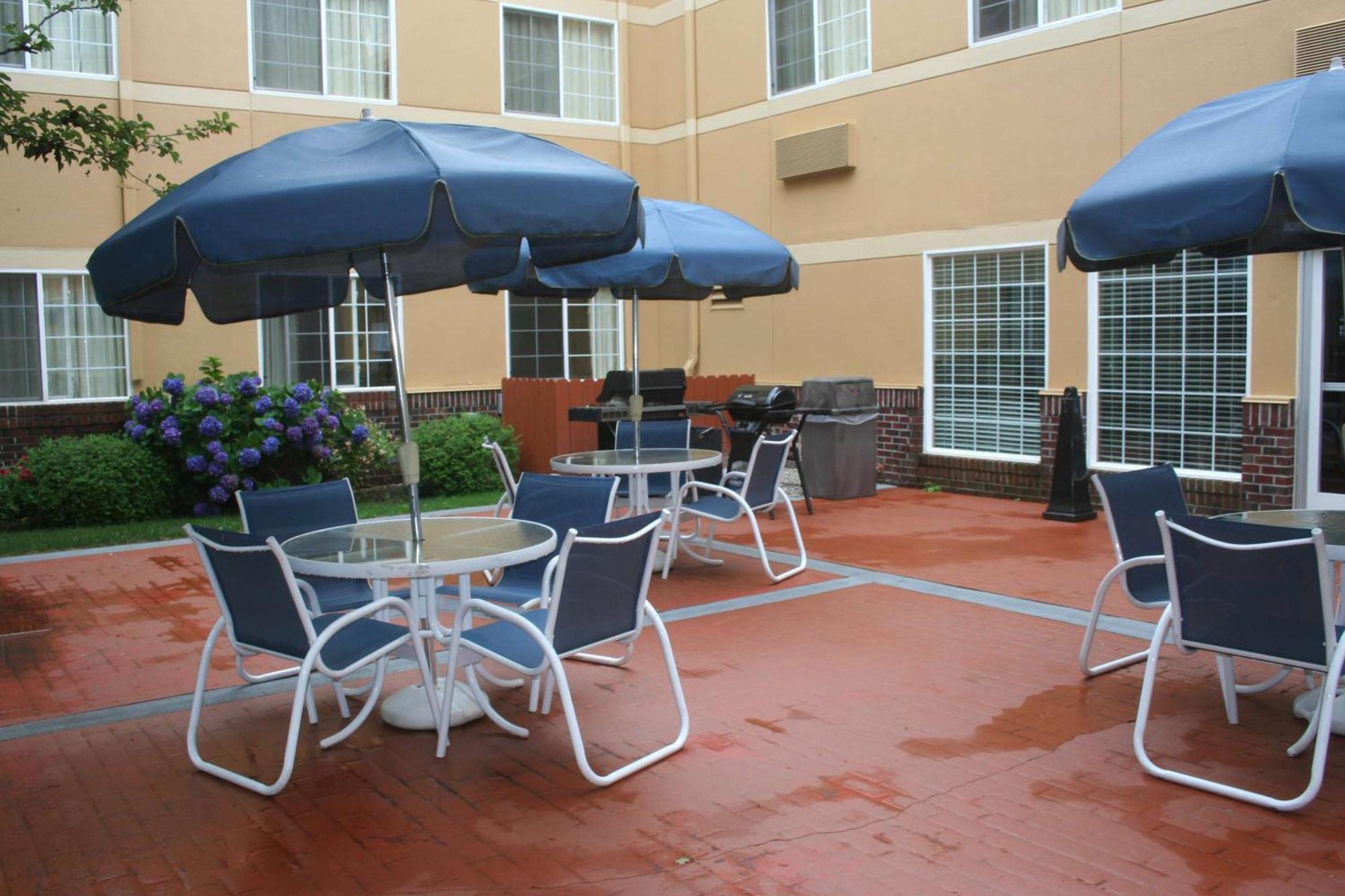 Extended Stay America Select Suites - Providence - Airport Warwick Esterno foto