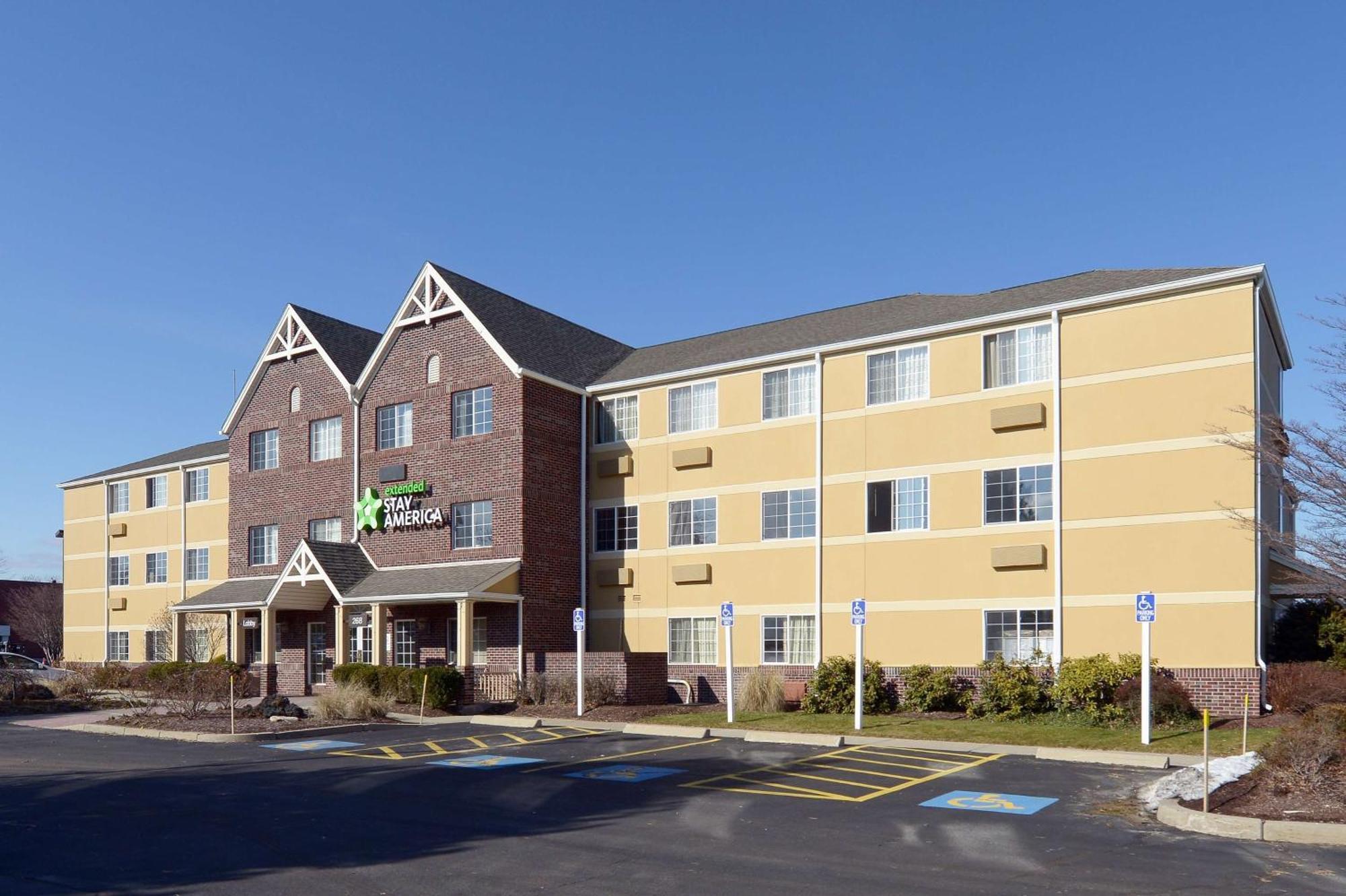 Extended Stay America Select Suites - Providence - Airport Warwick Esterno foto