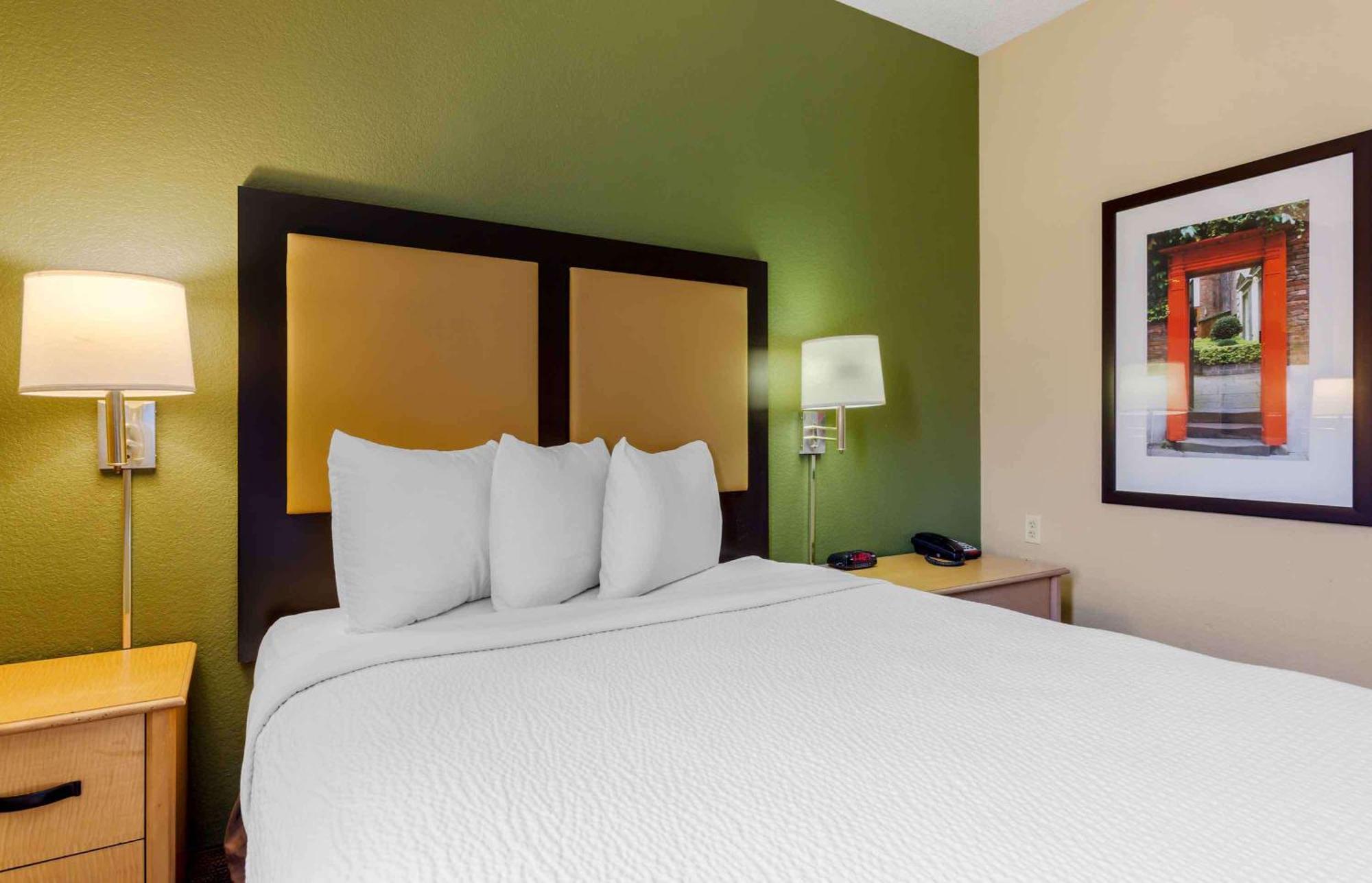 Extended Stay America Select Suites - Providence - Airport Warwick Esterno foto